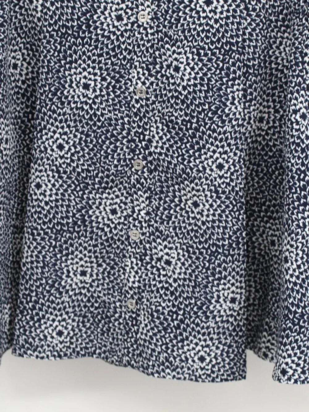 Tommy Hilfiger Navy & White Geometric Floral A-line Skirt Back Zip Lined‎ Sz 8